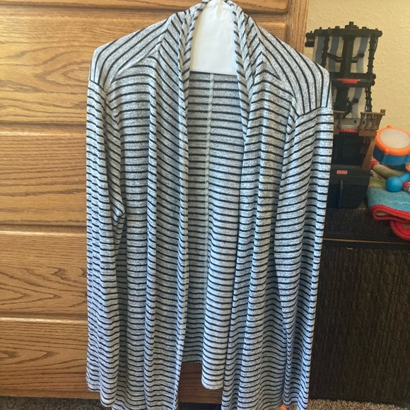 Chico’s Zenergy Comfy Open Cardigan - Picture 1 of 4